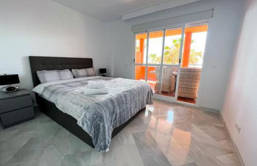 Luxury three bedroom apartment at Estepona - Photo 13