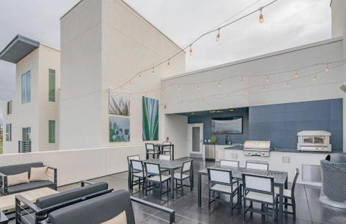 Scottsdale Rodeo Stay & King Bed, Pool with Scenic Views & WFH - S433 - Foto 49