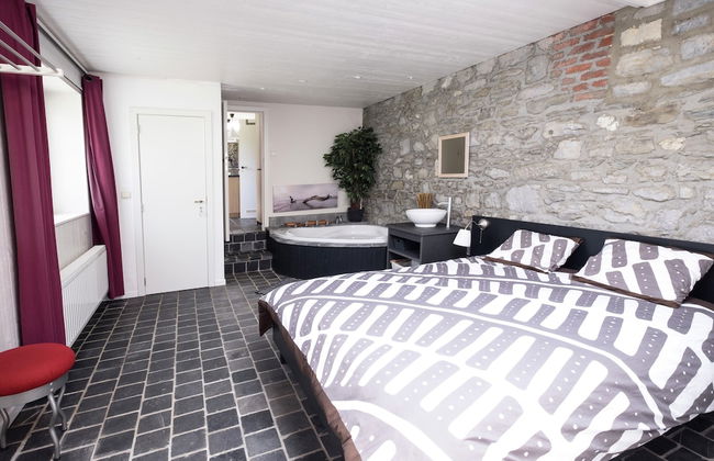 Mansion in Hastiere par Dela With Pool - Foto 27