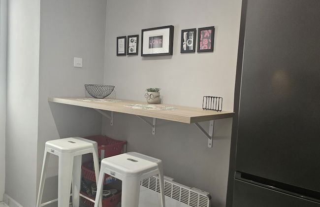 151 NIC - Stay Art Style Apartment - Photo 16