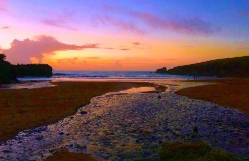 Cosy Seaside Bothy For 4 In Trevone Bay Close To Beach and Padstow - Photo 17
