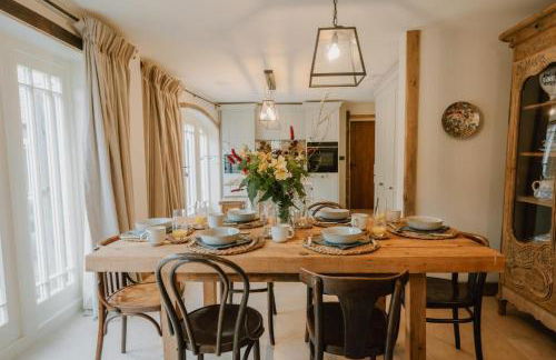 The Carriage House by Birch Stays - Photo 2