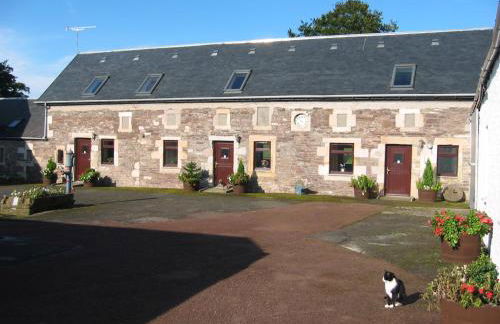 Corehouse Farm Cottages - Dairy, Granary & Sawmill - Photo 1