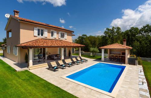 Villa Vega - Photo 27