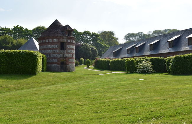 Spacious Cottage With Private Garden in Normandy - Foto 51