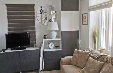 PETIT PARADIS - St MANDRIER VILLAGE - Foto 8