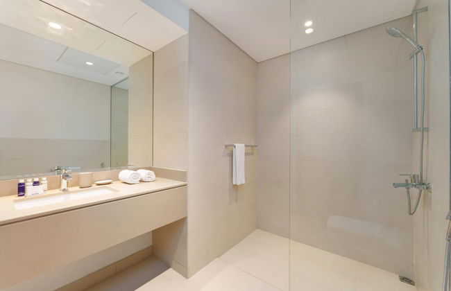 Exquisite Apt on Yas Island cls to ALL Attractions - Photo 22