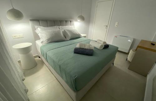 Thea Suite - Photo 15