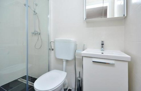 Beautiful Home In Srinjine With Sauna - Photo 34