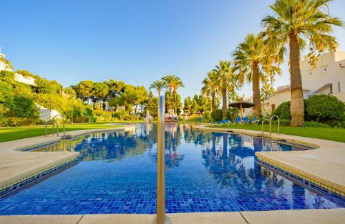 Luxurious 3-Bedroom Penthouse in Los Monteros Marbella - Foto 46