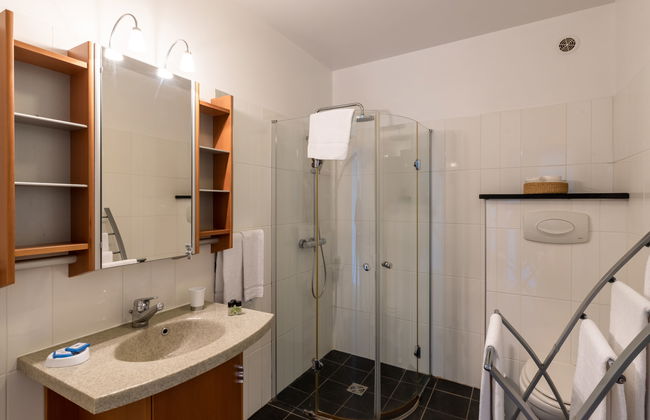 St. Joseph - Foto 25