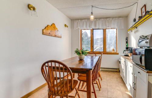 Bearfoot Apres Mtn-View Condo Less Than 1 Mi to Mt Snow! - Foto 7