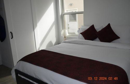 Dimond Abode Vacation Rental, Oakland California Dimond District - Photo 60