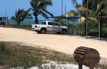 Casa com piscina e um quarto com ar split pé na areia a 50 metros da praia - Foto 23