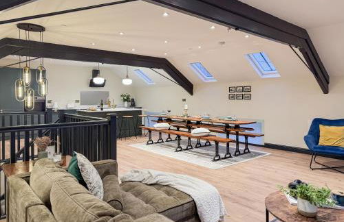 Converted Welsh Sunday School with Sea View & Garden on Anglesey - Dog Friendly - Photo 28