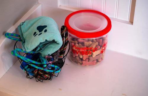 Countryside Getaway Large Shared Yard & Parking in Vermilion - Foto 45