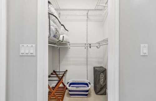 3br,3ba home near Downtown and Airport, Walk to the Stadium - Foto 13