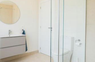 Villa With Jacuzzi and Panoramic Views in Prestigious El Rosario, Marbella - Foto 9