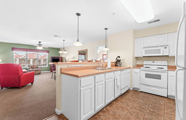 Grand Crowne Resort - Photo 58