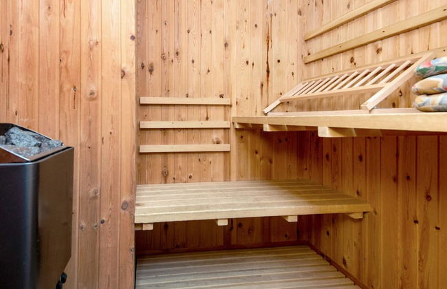 Waterfront Holiday Home in Henne near Sea - Foto 3