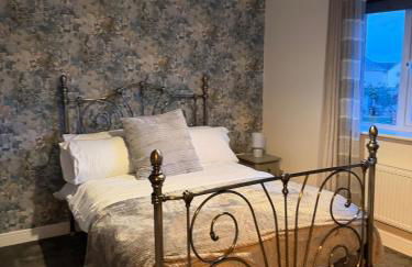 Contractor 4 bed Stay Rhoose 5 mins from Cardiff Airport and Barry - Foto 9