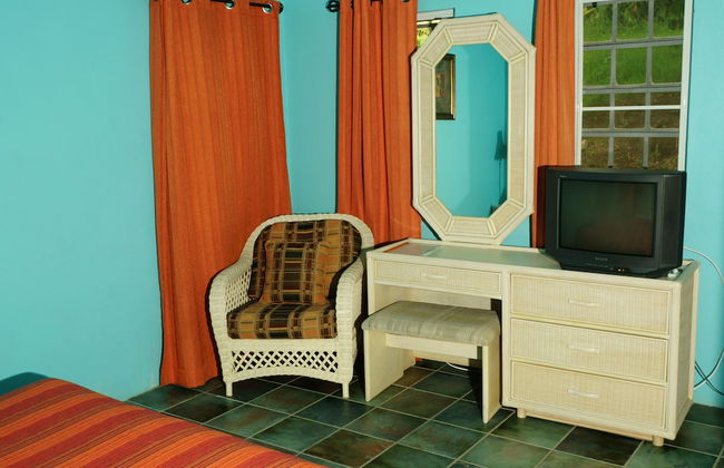 LambLion Holiday Apartments - Photo 3