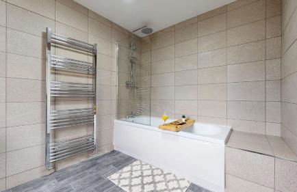 Modernised 3-bedroom Blackburn townhouse sleeps 6 - Foto 27