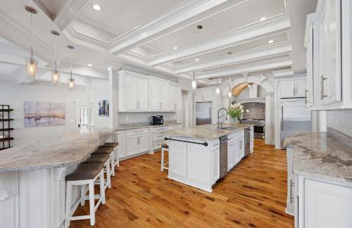 Sleeps 29 Pool Tiki Bar Gym Hot Tub Dogs Welcome - Foto 9