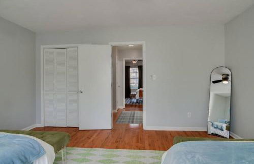 5min drive to AN Golf Club l Pet-Friendly l Big Backyard, BBQ & Fun Activities - Foto 22