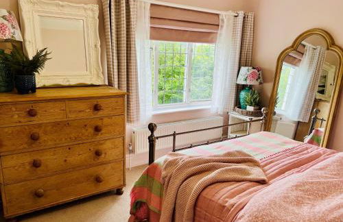 5 - Spacious Countryside House for Families & Groups - Photo 4