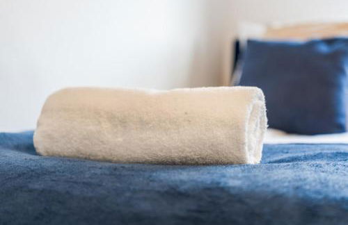 #93 Stylish Warwick Home - 10 mins to Warwick Castle - Sleeps 6 - " Perfect for Contractors and Families - Free Parking" - Foto 13