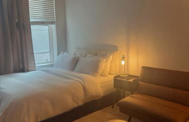 Elegant Suite at Marina-Venice Beach with Pool, Jacuzzi, GYM by Holisticā Retreats - Foto 10