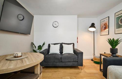 Luxury Lower-Level Two Bed Apt - Foto 3