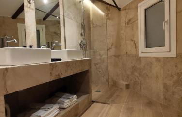 Meteora Gold and Glass Loft - Foto 8