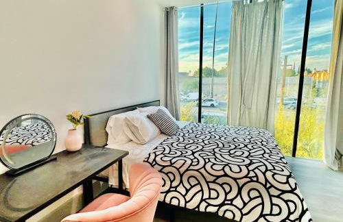 LA Modern Street View Glass Window 2BR - Foto 22