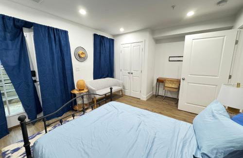 Stylish Cozy 2BR Apartment in DC - Photo 3