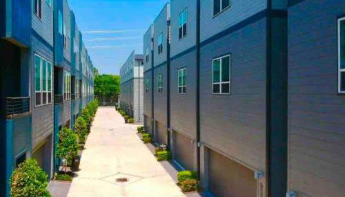 TMC 3-Story Townhome FREE EV Charge - Foto 5