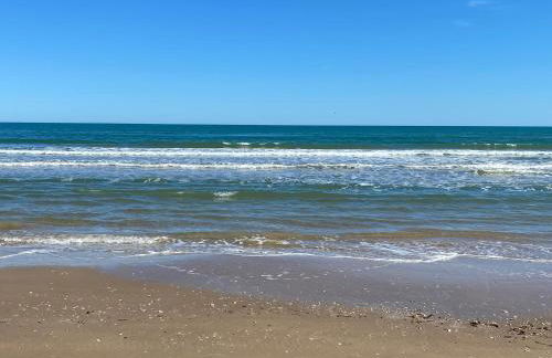 South Padre Island Beach House Retreat Downstairs - Photo 10