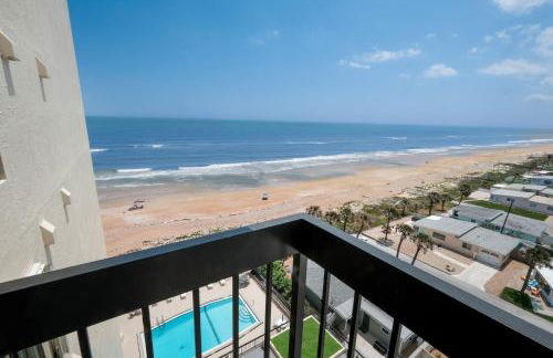 Sunrise beach views with top complex amenities and pool access! - Foto 28