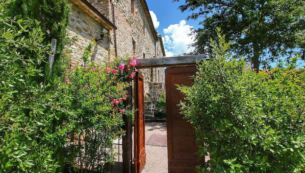 Lush Farmhouse in Umbertide With Pool - Foto 2, Recepción