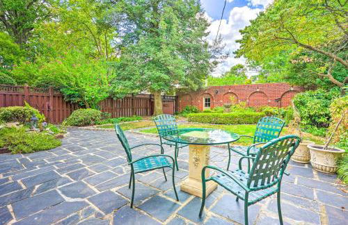 Majestic Richmond Apt with Tranquil Koi Pond! - Foto 2