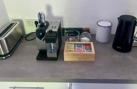 Gemütliche und voll ausgestatette 2 Zimmer Ferienwohnung am Wörthsee mit Terrasse, Grill, Schaukel, Doppelbett oder getrennte Betten fußläufig zu S-Bahn nach München und See, ideal zum Entspannen aber auch zum Arbeiten - Foto 14