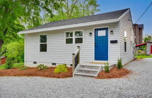 2 Mi to Downtown Greensboro Home By Park! - Photo 1
