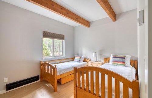 Welcome to The Village Hideout, Steps to the Village, Resort, Golf, SHARC, AC, Hot-tub, Grill and Bikes - Foto 18