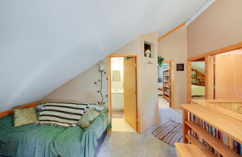 Libby Home with Mountain Views Gazebo and Fire Pit! - Photo 19