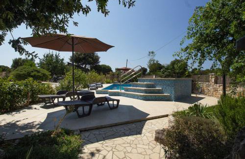 Charming villa Nera with pool and hydromassage near the beach - Foto 10