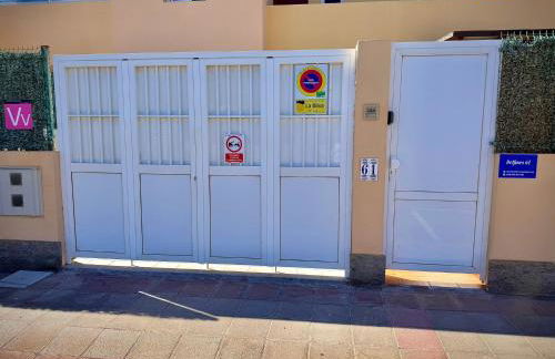 Delfines 61 - Photo 42