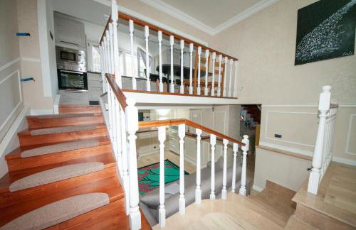 Daniela House 3 - Photo 17