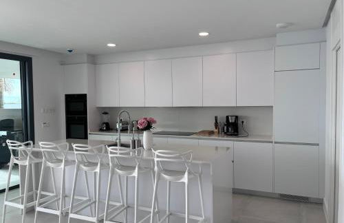 The White House Marbella - Photo 5