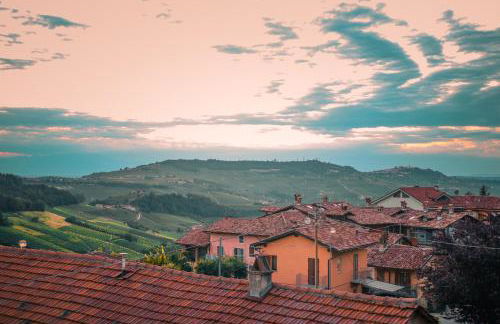 Villa Monforte Barolo with private pool - LANGHE GATEWAY - Foto 16